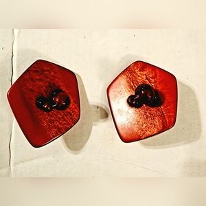 Vintage 1980s Geometric red clip on Earrings with red Cluster beads